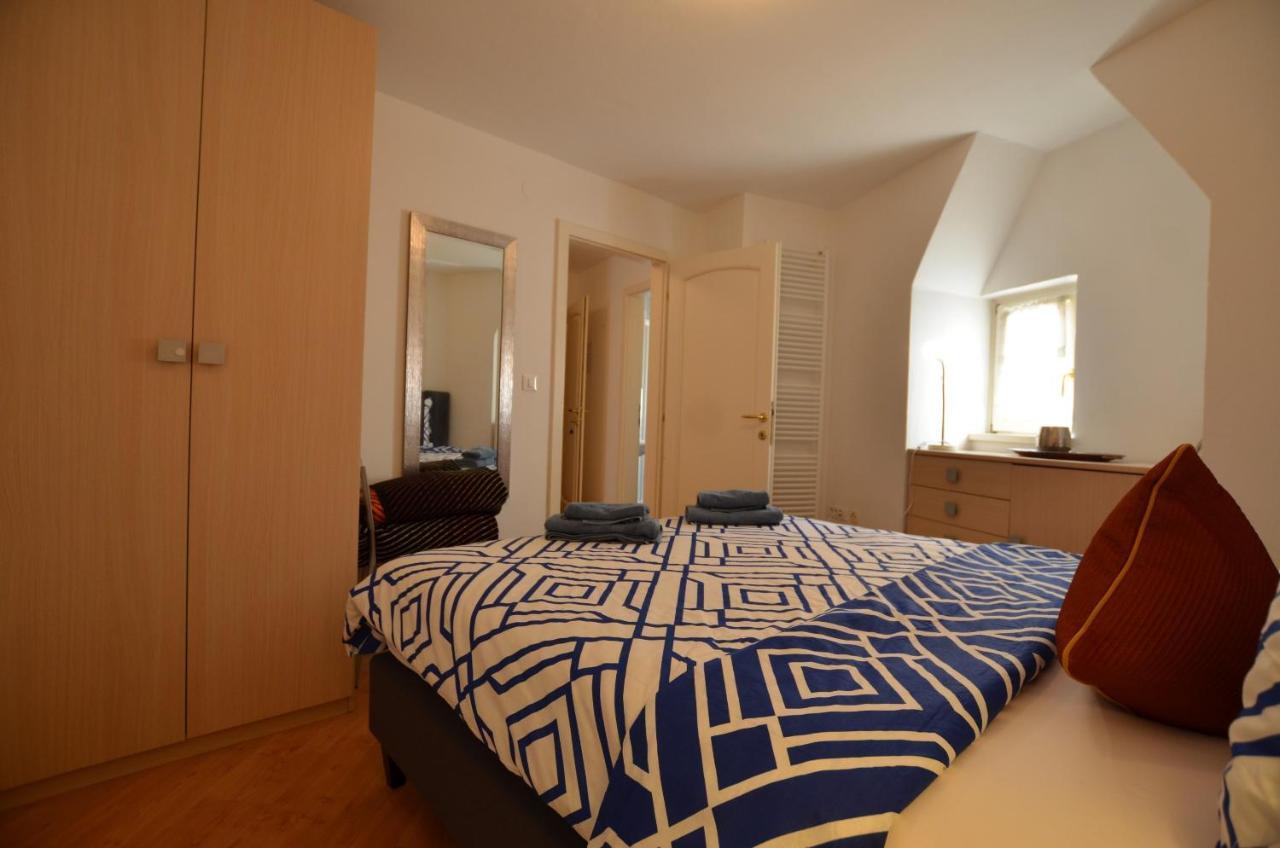 רוביני Stella 2 Sea View Apartment מראה חיצוני תמונה